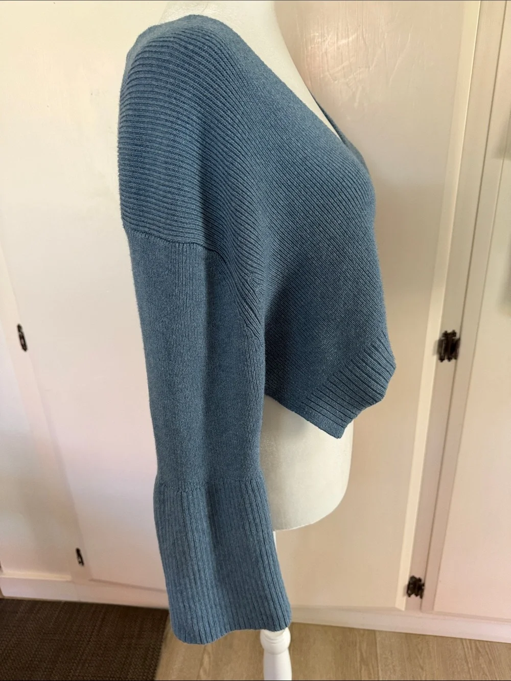 Live The Process V-Neck Cropped Sweater in Dusty Blue